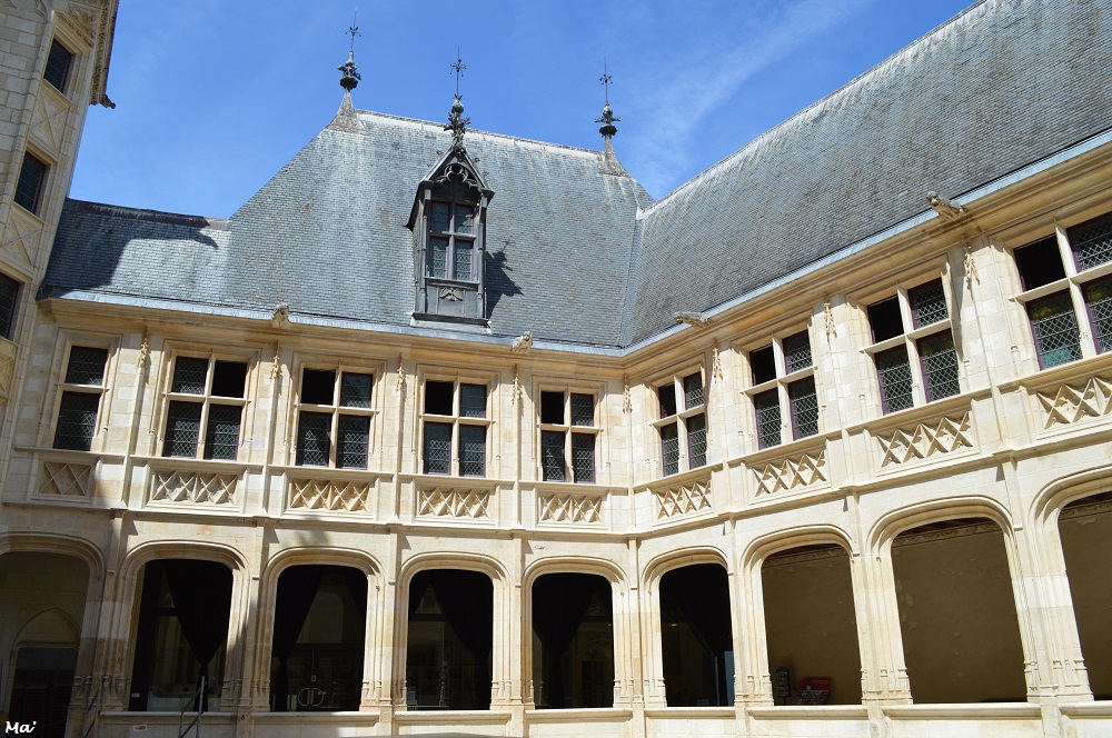190721_Palais_Jacques_Coeur_1