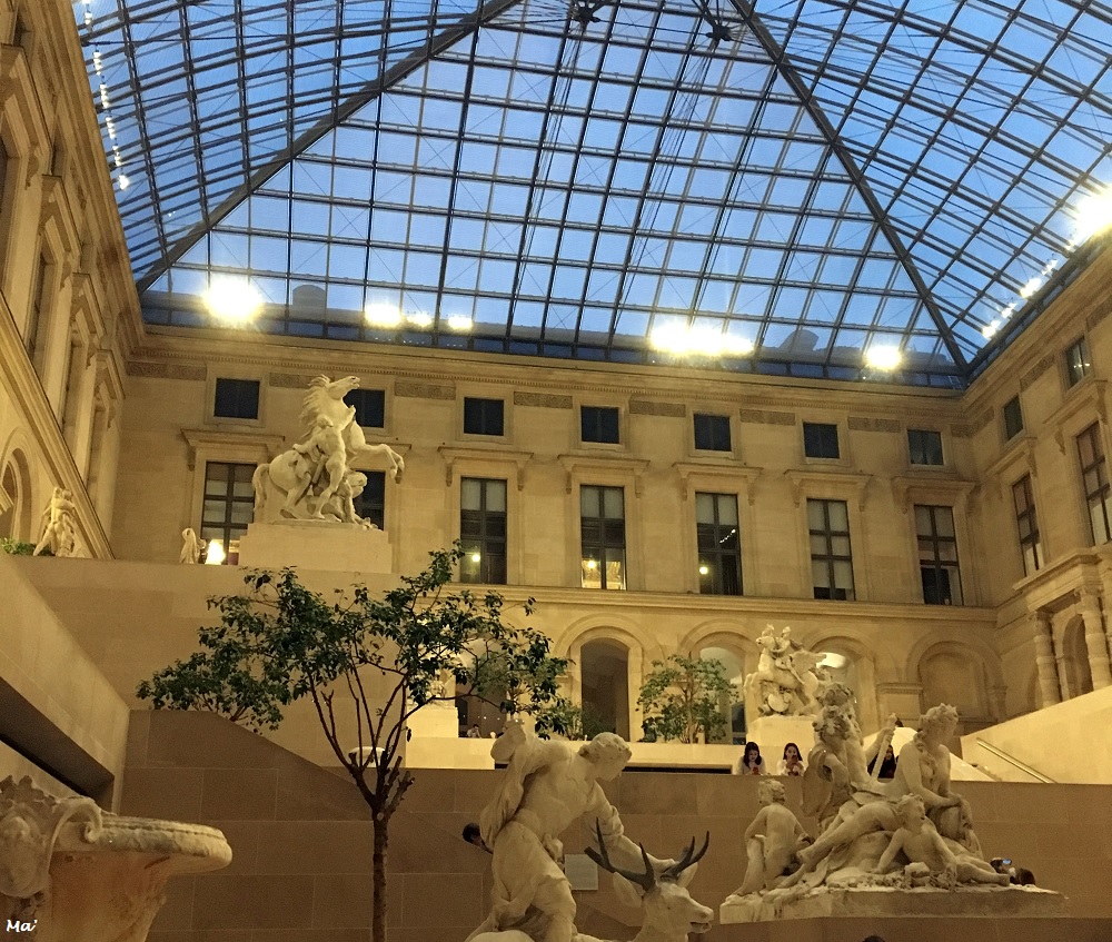 191023_Louvre_1