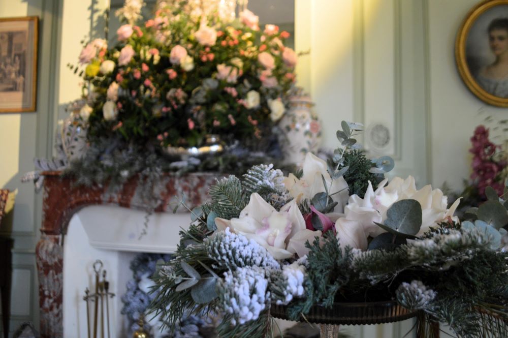 Bouquets de fleurs blanches