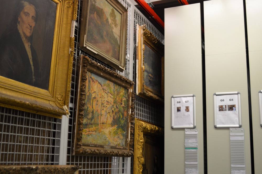 des tableaux sur une grille