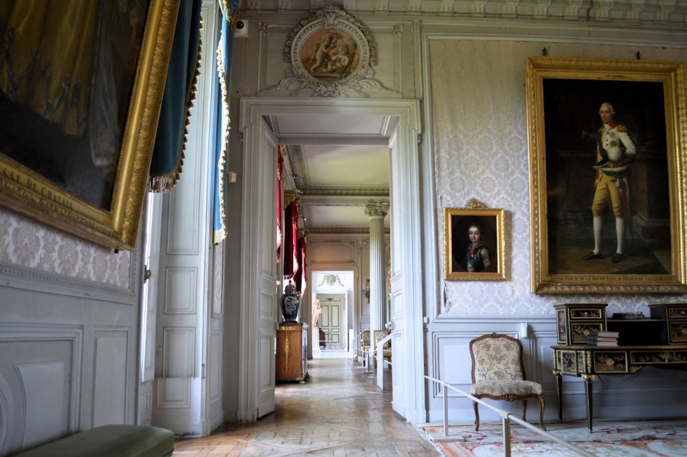 Enfilade de pièces dans un château