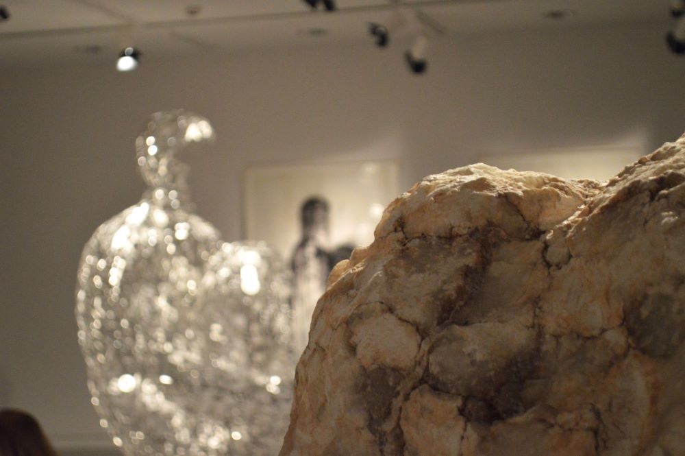 salle d'exposition d'art contemporain