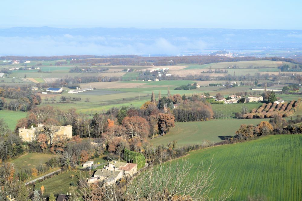 une mer de nuages sur la plaine de Valence
