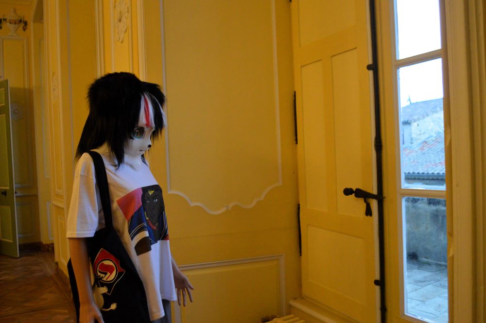 personnage de manga en taille réelle