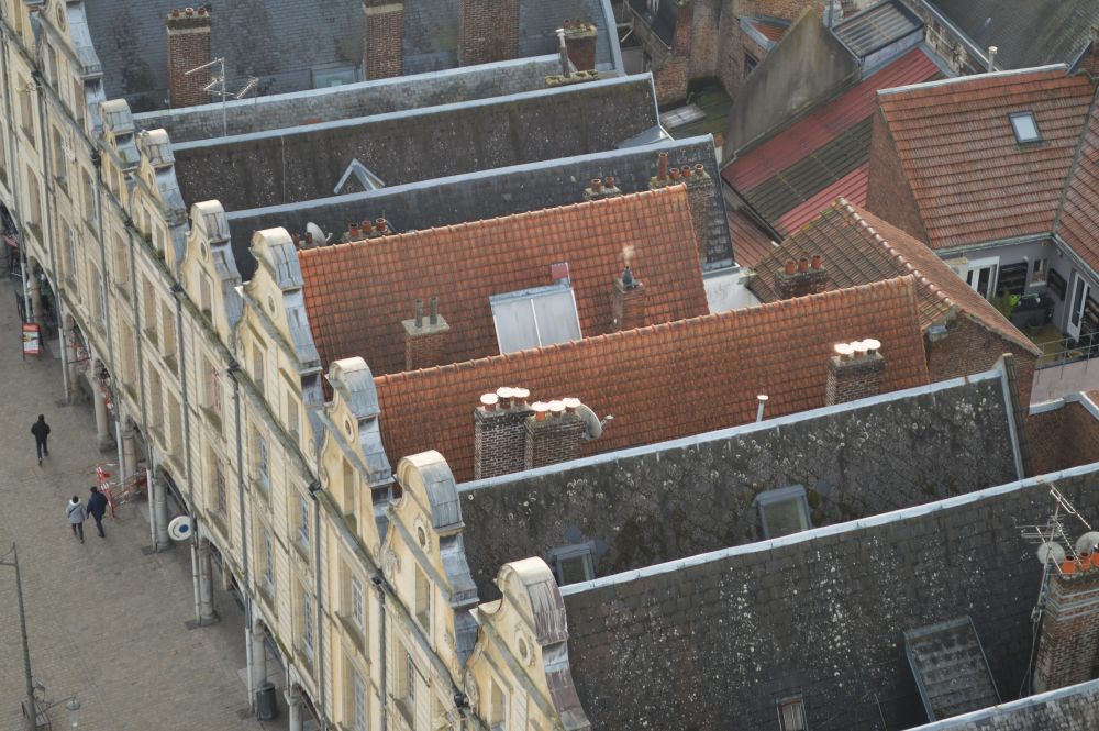 la place des Héros d'Arras vue depuis le sommet du beffroi
