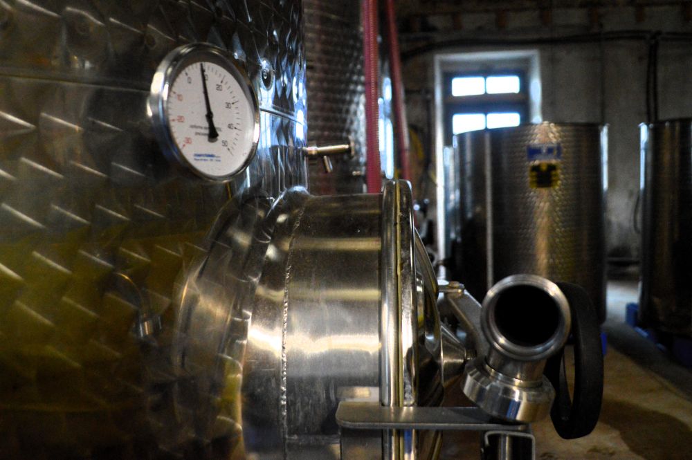 cuves de vinification en inox
