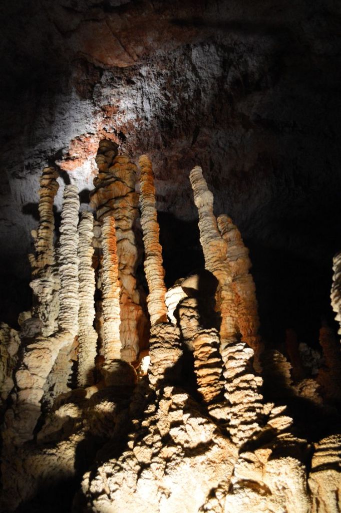 stalagmites en forme de piles de pancakes