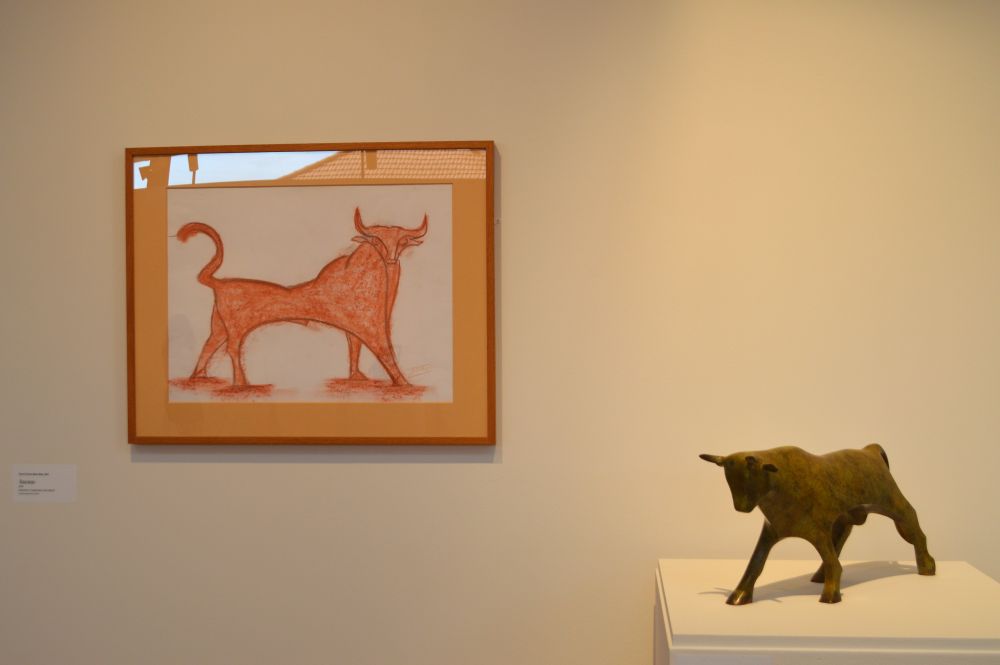 dessin et sculpture de Toros représentant un taureau