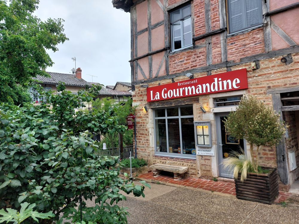 façade du restaurant La Gourmandine