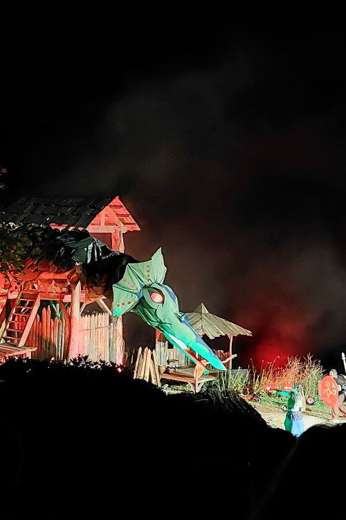 spectacle Le Souffle du Nord - créature fantastique