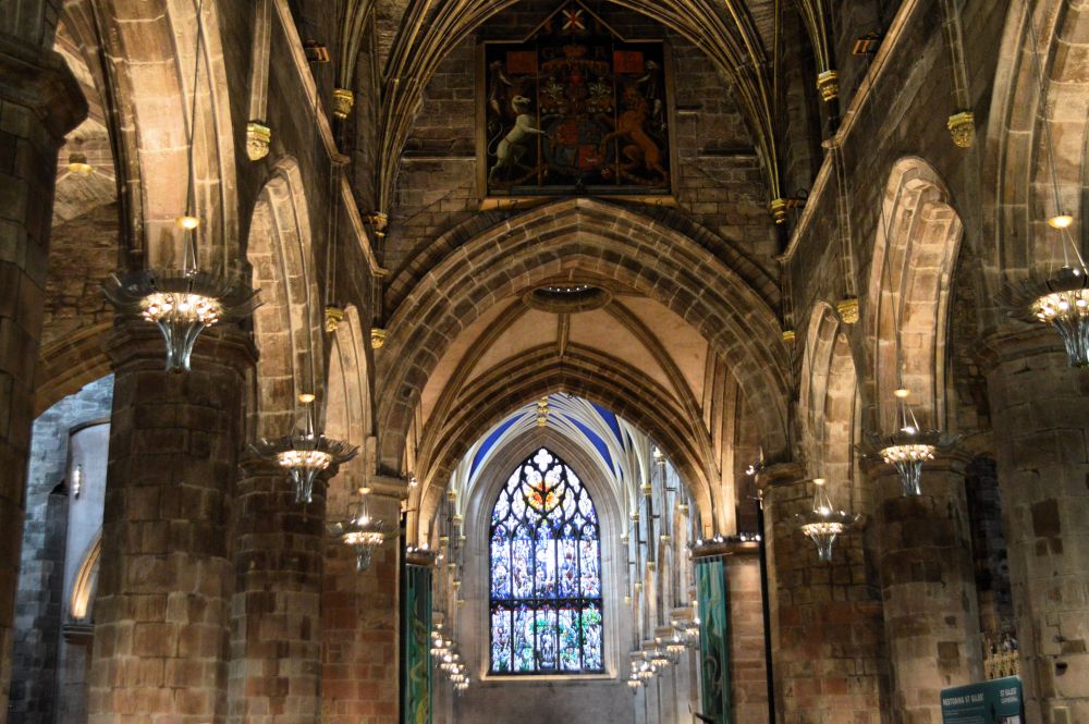 nef de la cathédrale St Giles à Edimbourg