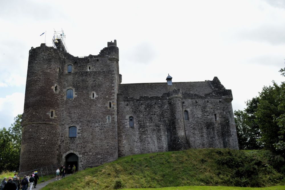 vue extérieure de Doune Castle en Ecosse