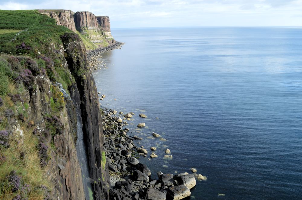 Les falaises de Kilt Rock et la cascade de Mealt Falls