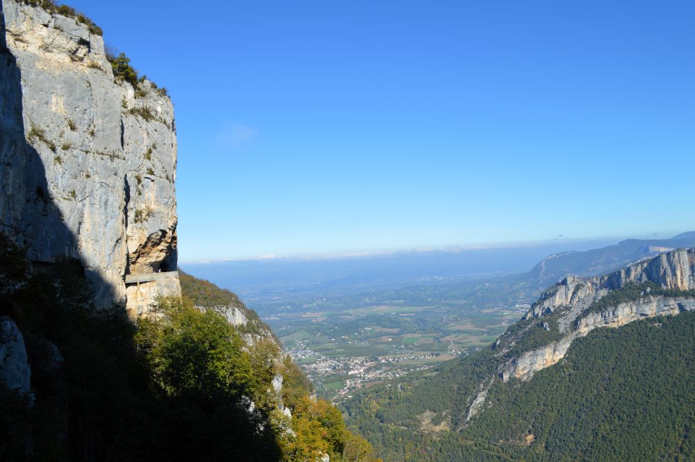Vue sur l'entrée de Combe Laval