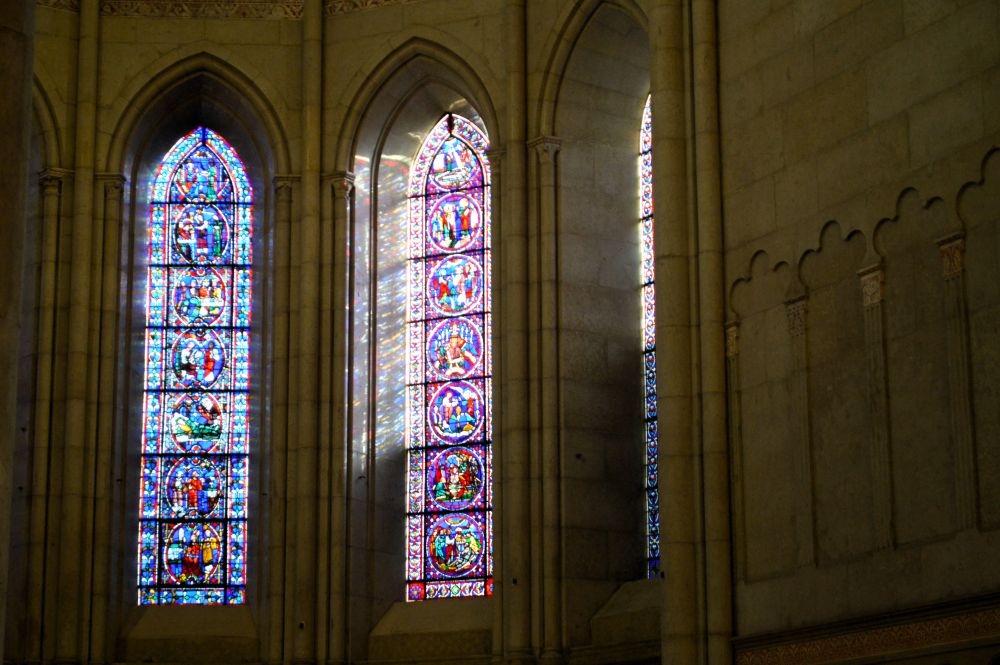 vitraux du choeur de la cathédrale Saint Jean de lyon