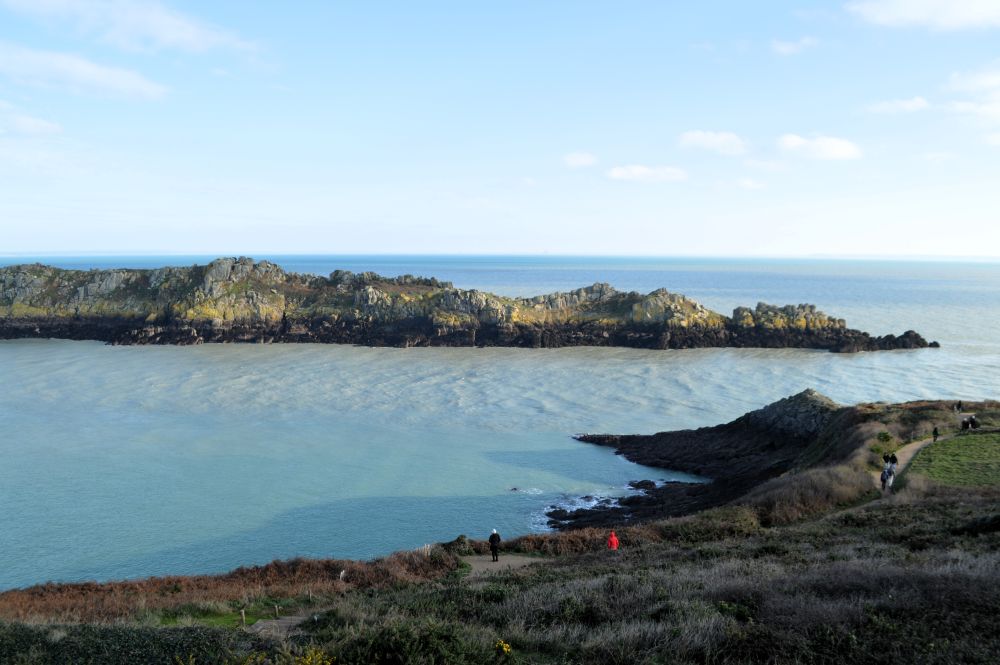 vue sur l'ile des Landes depuis  la pointe du Grouin