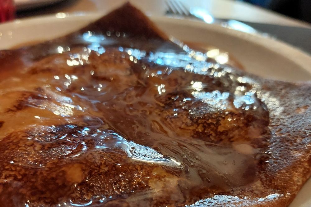 crêpe au caramel