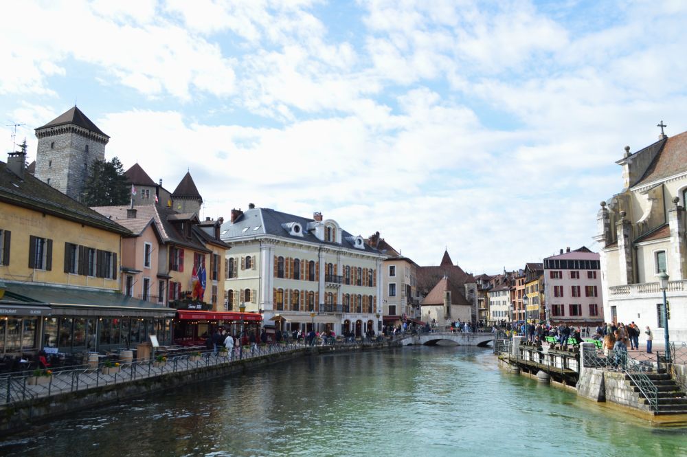 le long du Thiou à Annecy