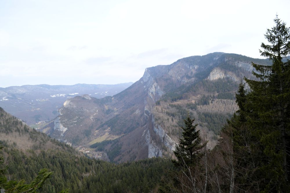 vue depuis le belvédère de Valchevrière dans le Vercors