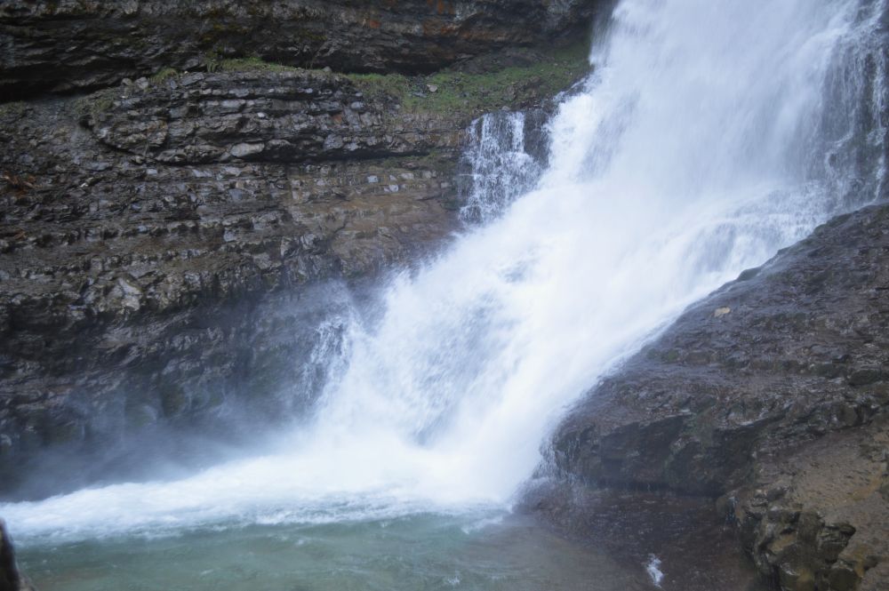 Cascade isolée du cirque de Saint Même