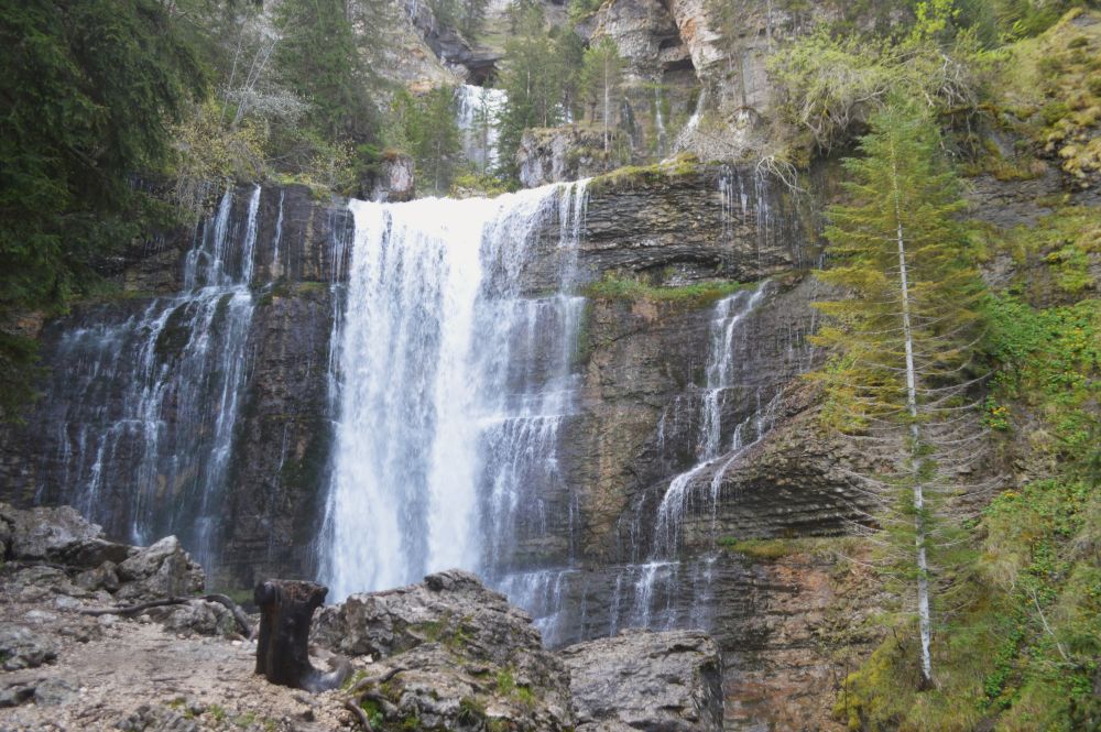 La Grande Cascade du cirque de Saint Même