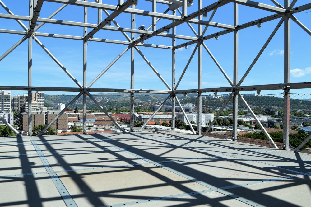 Lignes graphiques de la structure de la plateforme de la Cité du Design