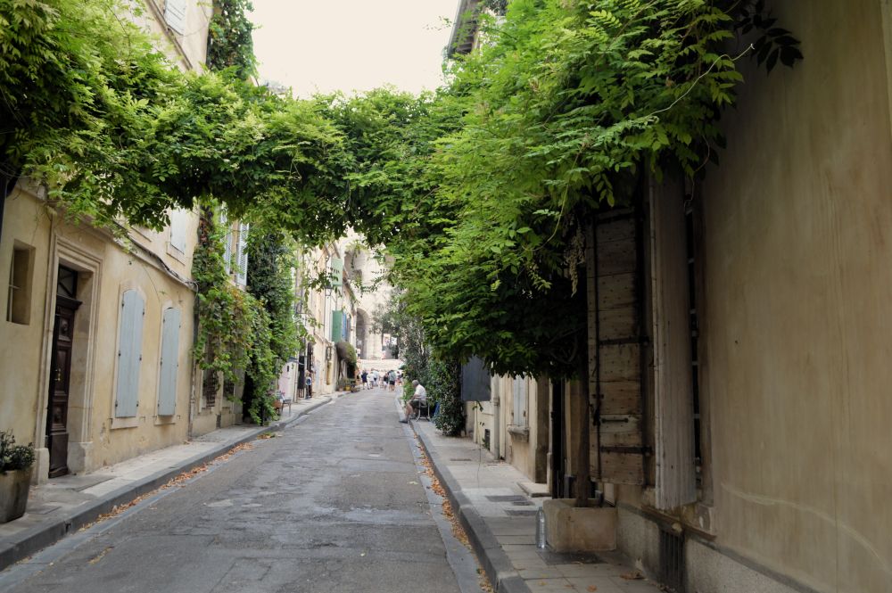 une rue à Arles