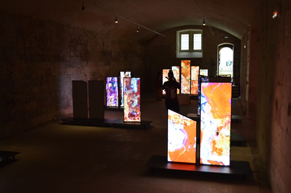 Lara Tabet & Yasmine Chemali - Le Corps Vitré (au cloître Saint Trophime) - Arles 2026