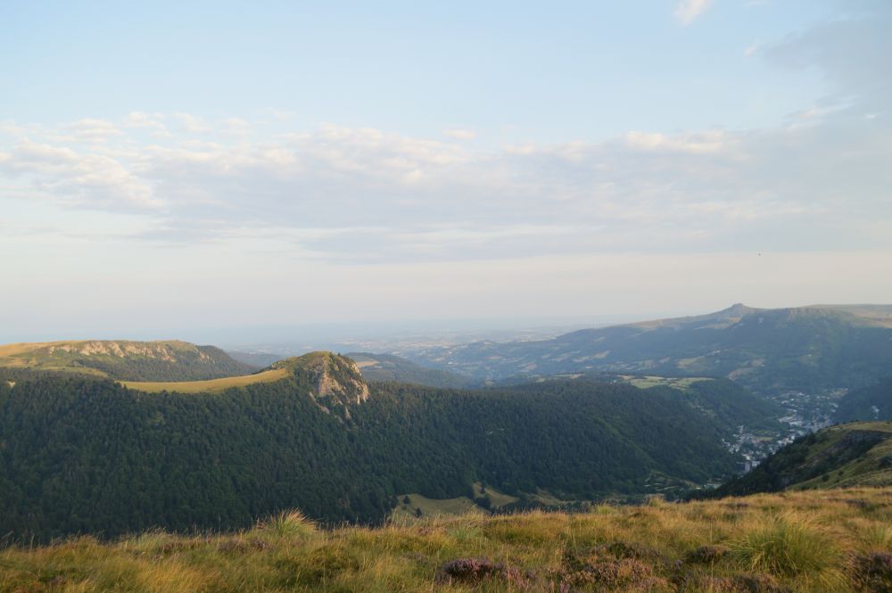 vue depuis le plateau de Durbise sur la vallée de la Dordogne