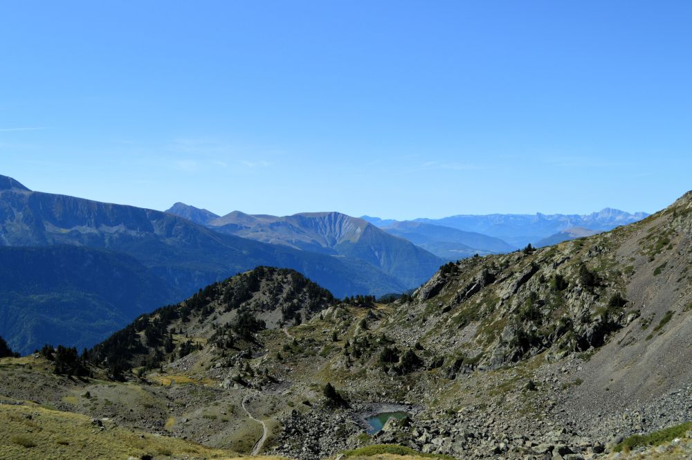 petit lac de montagne