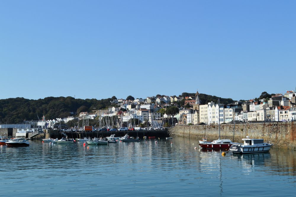 le port de Saint Peter à Guernesey